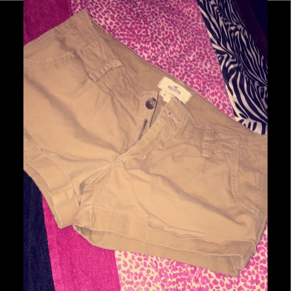 Khaki shorts